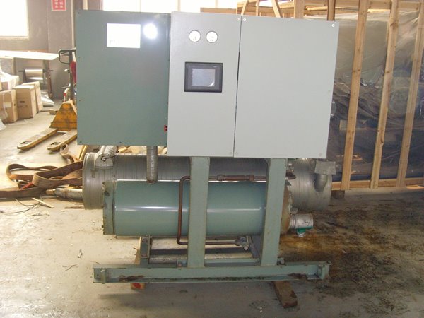 正蓝酒店中央空调不停机清洗方法介绍